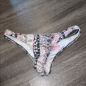 Victoria Secret Itsy Bottoms